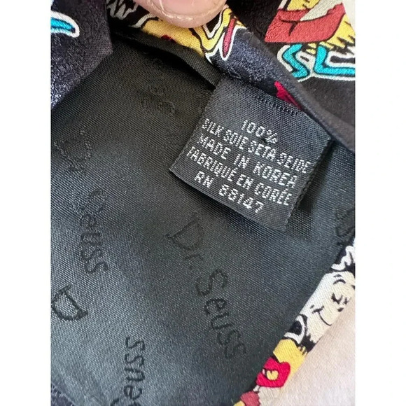 Dr Seuss Silk Green Eggs & Ham 1994 Vintage Mens Silk Tie Necktie Tools Sam I Am - Picture 3 of 4